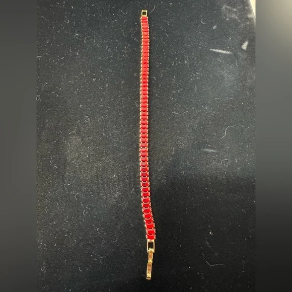 Stunning red crystal full tennis bracelet - Picture 5 of 5